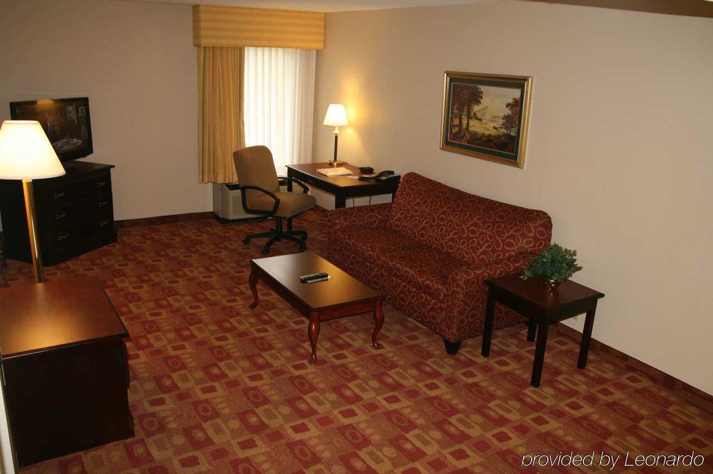 Rome Inn And Suites Exteriér fotografie